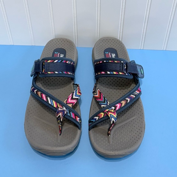 Bundle of Adidas and Skechers sandals, women’s Size 8 - Picture 10 of 17